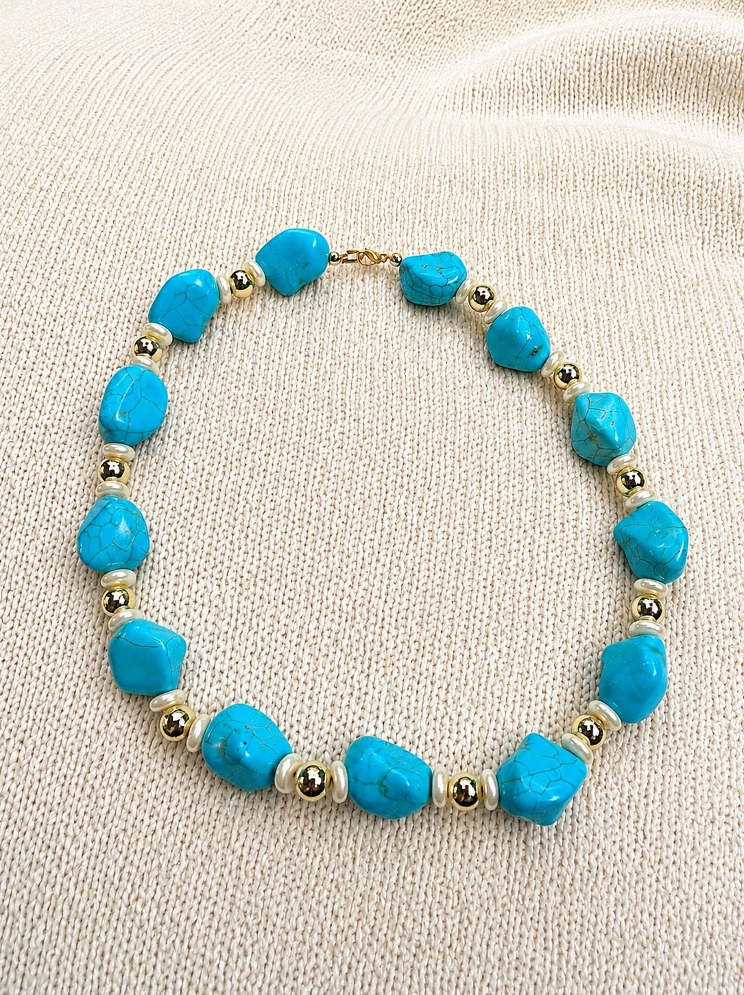 Turquoise tides