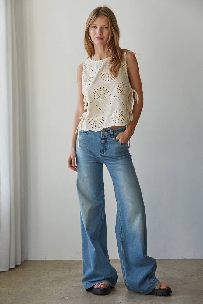 Shell cove top
